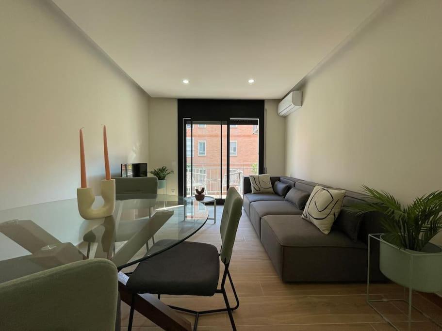 Superflat Near Beach 15' Center Sant Adria de Besos Ngoại thất bức ảnh