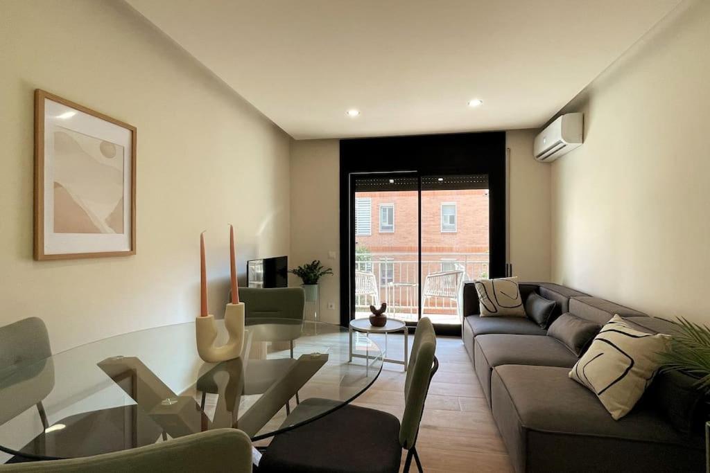 Superflat Near Beach 15' Center Sant Adria de Besos Ngoại thất bức ảnh
