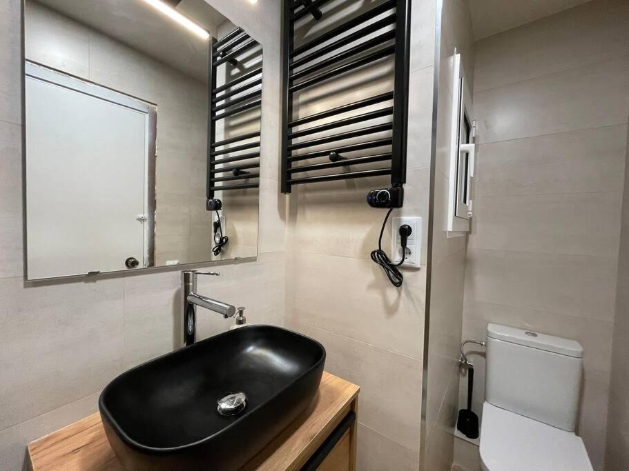 Superflat Near Beach 15' Center Sant Adria de Besos Ngoại thất bức ảnh
