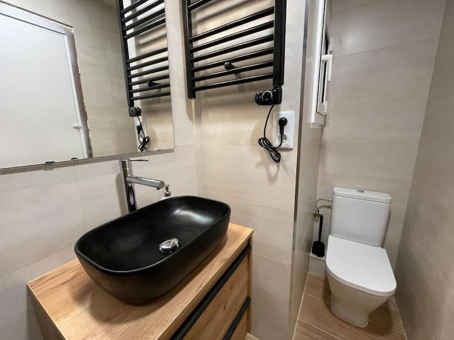 Superflat Near Beach 15' Center Sant Adria de Besos Ngoại thất bức ảnh